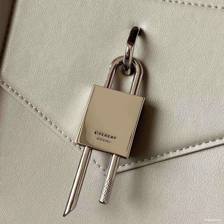 Fashionreps Givenchy Bag 2203RF0018 0607